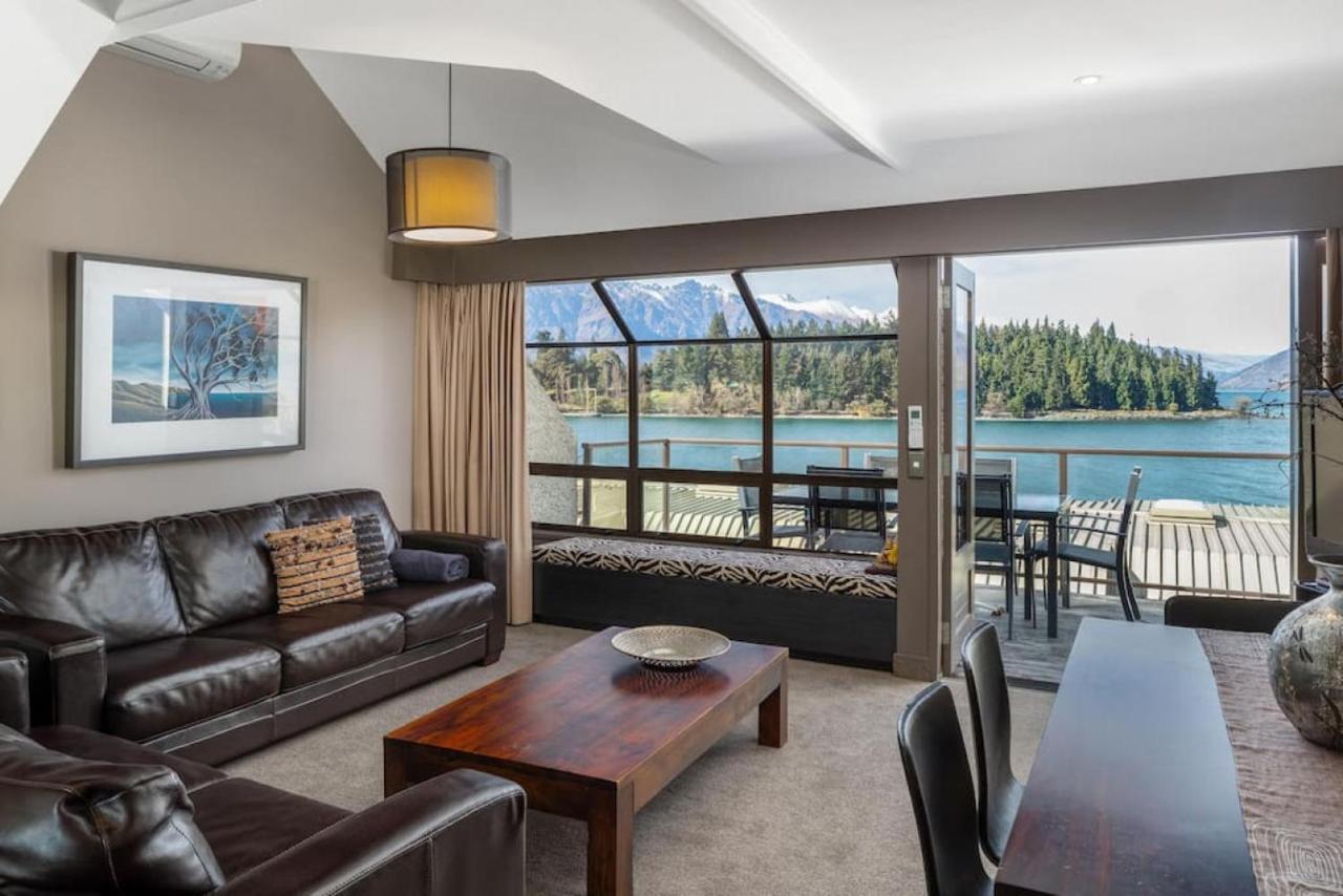 The Lodges 9 - Lake Front Views And Walk To Town كوينستاون المظهر الخارجي الصورة